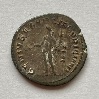Roman Empire: Trajan Decius,  249 - 251 AD,  AR Antoninianus - Genius standing 2