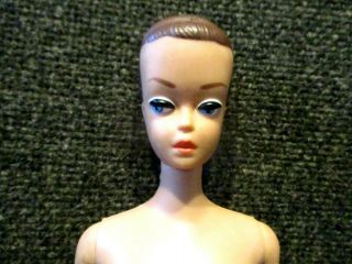 1960s Mattel Fashion Queen Barbie Doll B & W Swimsuit With 3 Wigs On Holder