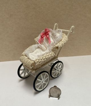 Vintage Artisan Penny Sangas Wicker Stroller Dollhouse Miniature 1:12