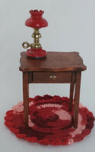 Vintage 1:12 Scale Dollhouse Mini Wooden Nightstand/end Table W/drawer Lamp Wrug