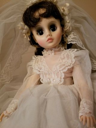 Vintage Madame Alexander 18 " Elise Bride Doll