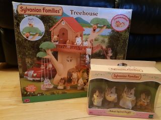 In Boxes Sylvanian Families Tree House 4618 And Walnut Squirrel Family 4172