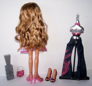 Bratz Girlfriendz Nite Out Yasmin Doll Pink Dress Toys R Us Exclusive Very Rare 2