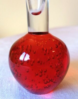 VINTAGE CONTROLLED BUBBLE ART GLASS CHRISTMAS RED BUD VASE 2