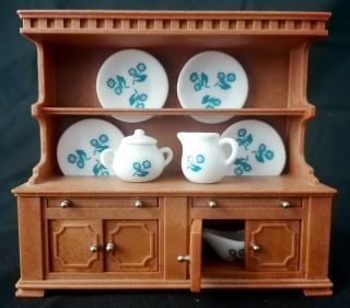 Sylvanian Families Welsh Dresser With Crockery - Vintage 1991,  Boxed