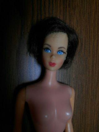 Vintage Barbie Sidepart American Girl 1966 Made In Japan T.  N.  T Bendable Legs