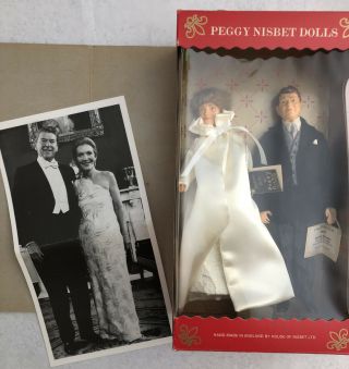 Boxed 1981 Peggy Nisbet Costume & Portrait Doll Set Ronald & Nancy Reagan P736,