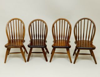 4 Vintage Wooden Windsor Chairs Artisan Dollhouse Miniature 1:12 3