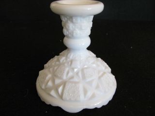 VINTAGE WESTMORELAND CANDLE HOLDER IN THE OLD QUILT PATTERN 3
