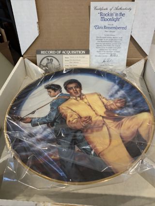 Elvis Presley Collector Plate Elvis Remembered Series - Rockin 