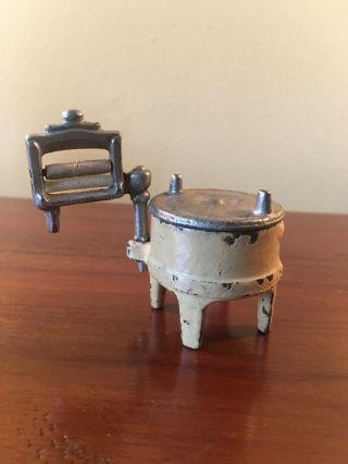 Antique Kilgore Dollhouse Miniature Metal Washing Machine Washer Ringer