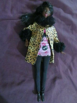Rare Loose Barbie So In Style S.  I.  S.  African American Black Doll W/clothes Nr