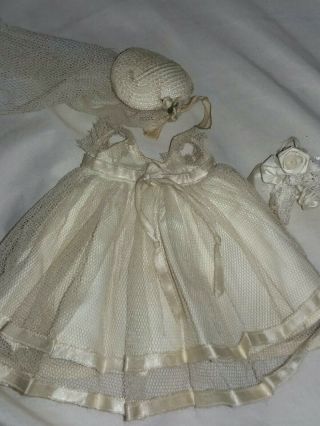 Vintage Vogue Ginny Doll Tagged Wedding Dress Complete With Bouquet And Vail