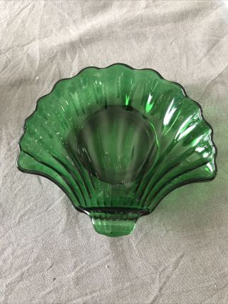 Vintage Anchor Hocking Forest Green Glass Shell Shaped Candy Dish 6.  25” X 6.  75”