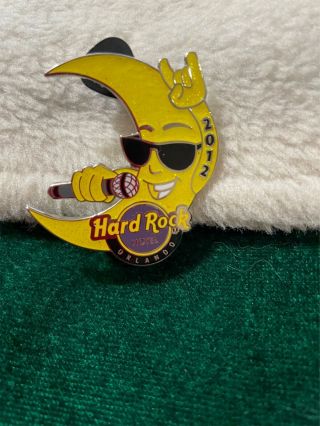 Hard Rock Cafe Pin Orlando Hotel Singing Yellow Crescent Moon In Sunglasses