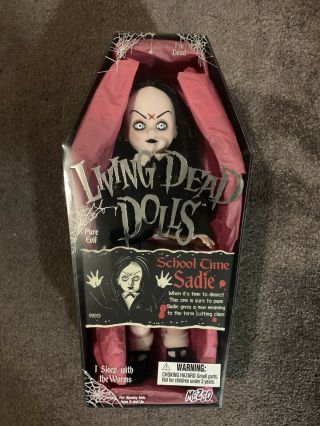 Living Dead Dolls School Time Sadie Open And Complete Series 2