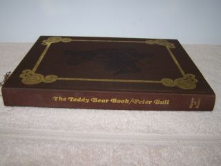 THE TEDDY BEAR BOOK LIMITED COLLECTORS EDITION OF 10,  000 PETER BULL,  1983 3