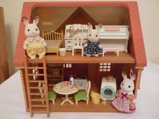 Sylvanian Families Copper Beech Complete,  Furnished With Rabbit Family