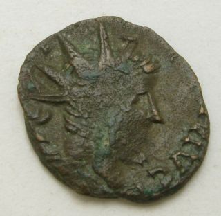 Roman Empire Antoninianus - Barbaric Issue - Tetricus I.  (268 - 270) - 170