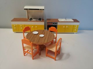 Vintage Tomy Smaller Dollhouse Kitchen Set Counter Stove Dishwasher Dining Set