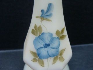 Fenton Custard Glass Bud Vase Vintage Paper Label Hp & Signed 8 "