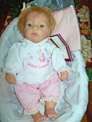 Ashton Drake / Precious Moments Precious Miracles Doll " Jesus Loves Me " W/coa