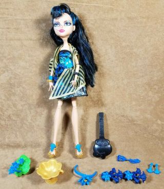 Monster High Doll Cleo De Nile Gloom & Bloom
