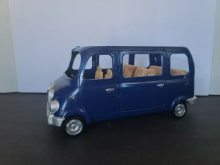Calico Critters Sylvanian Families Blue Bell Seven Seater Adventure Van
