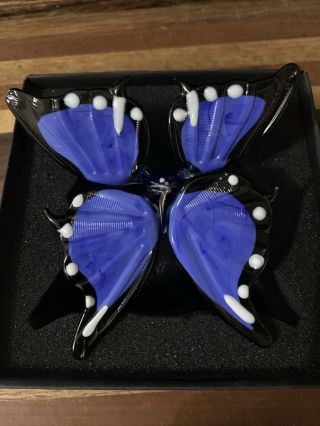 Dynasty Gallery Glass Blue Butterfly Figurine Paperweight Hanging