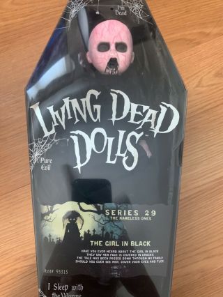 The Girl In Black - Living Dead Doll - Mezco - Pristine