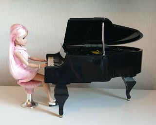 Sindy/Barbie dolls house size Grand Piano and stool CD/ Radio,  No doll (CD tlc) 3