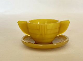 Vintage Akro Agate Child’s Yellow Tea Set Sugar And Plate