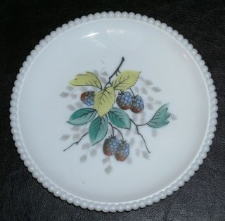 Vintage Westmoreland Glass Beaded Edge Fruit Blackberries 7 1/2 " Salad Plate