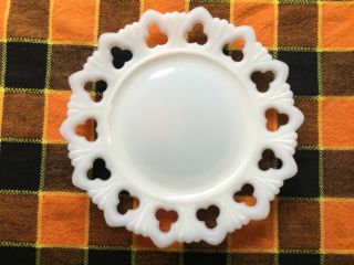 Vintage White Milk Glass 7” Plate With Scalloped Frill Edge