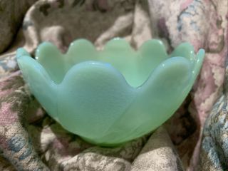 Vintage Anchor Hocking Lotus Dessert Bowl Green Jadeite Swirl Scalloped Edge