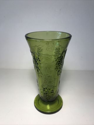 Vintage Indiana Green Glass Pedestal Vase 7.  5” Harvest Grape