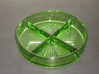 8 " Green Uranium Depression Glass 4 Part Divided Relish Candy Dish