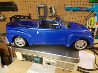 2004 Mattel Barbie Cali Girl 20 " Blue Chevrolet Ssr With Cd Player And Cd