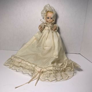 Vintage Porcelain Baby Doll With White Lace Dress Wind Up Music Box