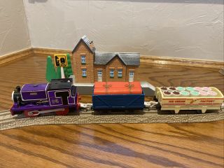 Thomas & Friends Trackmaster Charlie In Play Time Sodor Ice Cream Set Complete