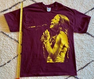 Alanis Morissette 2002 Concert Shirt Under Rug Swept Mens Small