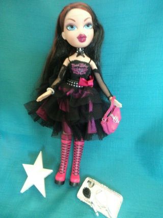 Bratz Doll Wicked Twiinz Diona 2006 25 cm & outfit very HTF collectable 2