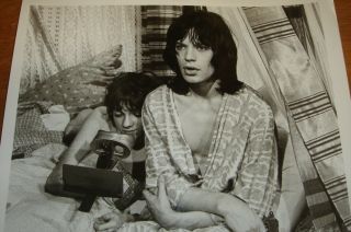 Mick Jagger Rolling Stones 1969 Movie Still/press Photo In Black & White,  (i)