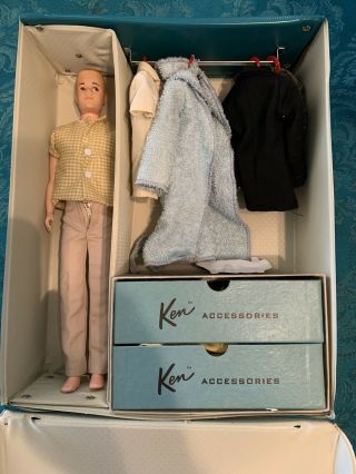 Ken Barbie doll 1962 with Ponytail case,  clothes and accessories Mattel 3