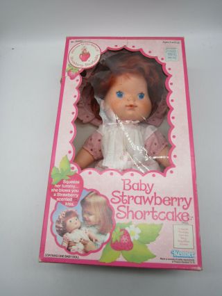 Vintage 1982 Kenner Baby Strawberry Shortcake Doll No.  26400 W/ Box