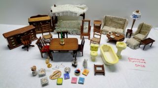 Vintage Wooden Miniature Dollhouse Furniture & Ceramic Bathroom Accessory Dh18