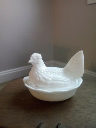 Vintage Fenton Milk Glass Chicken Hen On Nest Dish