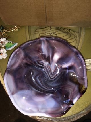 Vintage Westmoreland Purple & White Swirl Slag Glass Candy Dish 6”