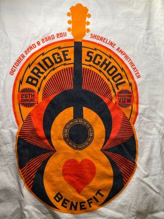 A21 T - Shirt Adult - M Cream 25rd Annual Bridge School Benefit Concert 2011