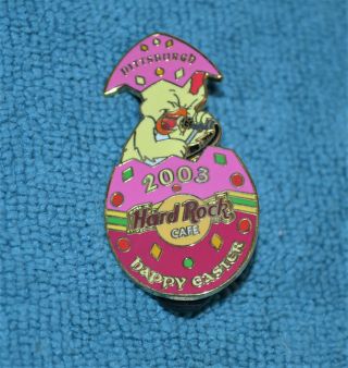 Hard Rock Cafe 2003 Pittsburgh Chick In Easter Egg Pin 17495